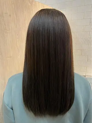 セミロング カラー hina ★秋葉区★のヘアスタイル