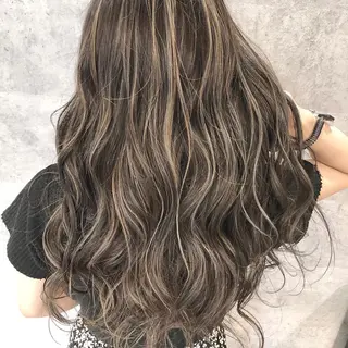 ロング カラー ✨MiL✨ ✨心斎橋✨のヘアスタイル