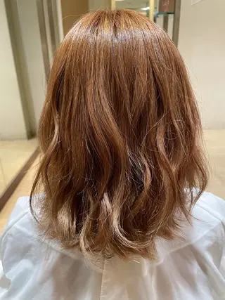カラー 蓮田 葵のヘアスタイル
