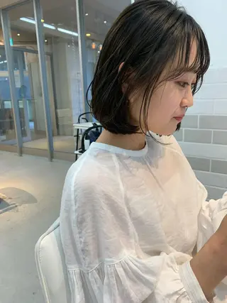 カラー SAKINO. ベージュカラーのヘアスタイル