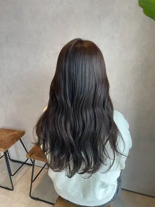 カラー 伊藤 未夢のヘアスタイル