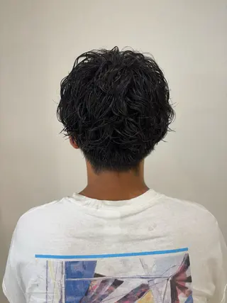 パーマ メンズ ニュアンスパーマ/ フェザー/マッシュのヘアスタイル