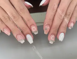 ネイル 神田 ココナッツのネイルデザイン