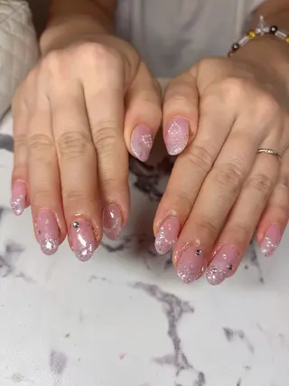 ネイル ｈｕｉｔ． 結衣のネイルデザイン