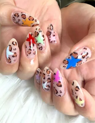 ネイル Kanako 💫のネイルデザイン