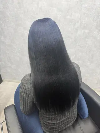 ロング ハイトーン×艶カラー 🤍MIZUKIのヘアスタイル