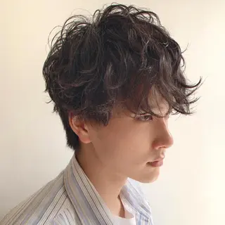 ミディアム パーマ メンズ Chill所属・三矢 ちなつのヘアスタイル