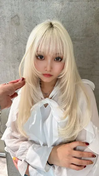 ロング カラー 名古屋ハイトーン/ 🐶ブリーチ専門店のヘアスタイル