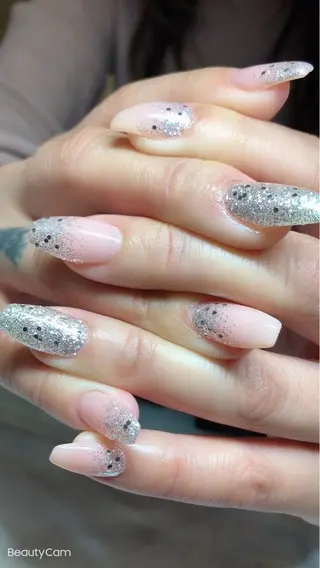 ネイル MAK’s 草加店スタッフのネイルデザイン