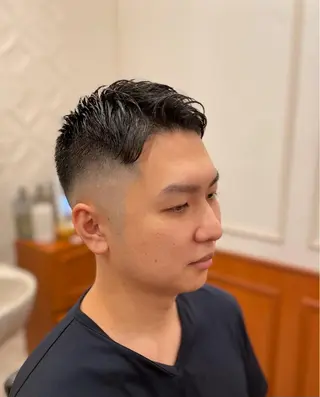 ショート メンズ 【24時まで営業✨】 吉本 成樹のヘアスタイル