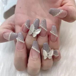 ネイル 🦋ネイルサロン ブラン🌈ゆりのネイルデザイン