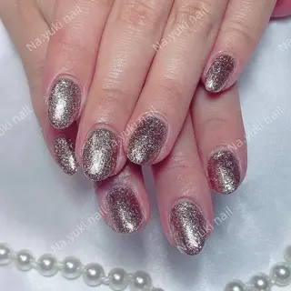 ネイル Queenie 🦋のネイルデザイン