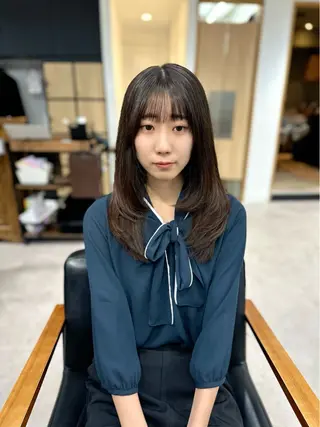 セミロング カラー パーマ ヘアアレンジ メンズ キッズ 骨格レイヤーカット 🌿美髪縮毛矯正のヘアスタイル