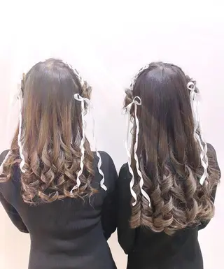 セミロング ヘアアレンジ lien ヘアサロンリアンのヘアスタイル