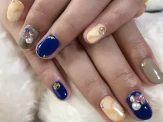 ネイル 中谷 亜佑美のネイルデザイン