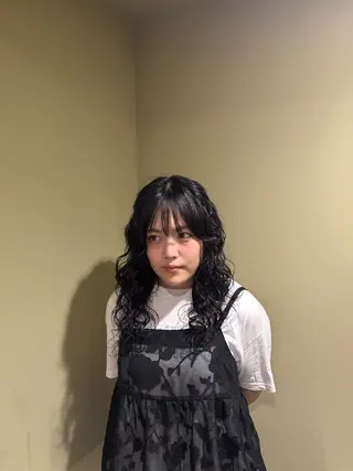 ロング パーマ 🐰パーマモデル募集 🐰大場杏里🐰のヘアスタイル