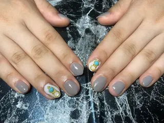 ショート ネイル ✴︎ Delightのネイルデザイン