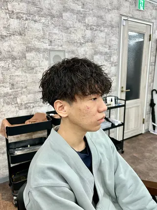 パーマ メンズ フェードパーマ 新倉幸之助のヘアスタイル