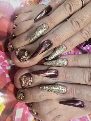 ロング chakky nailsのネイルデザイン