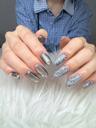 ネイル T. Leeのネイルデザイン