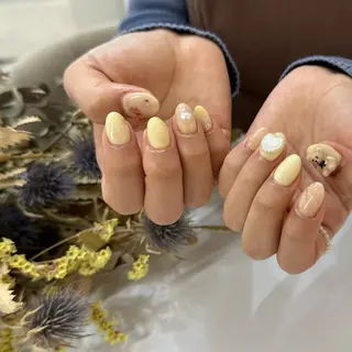 ネイル Elegancia. Hiromiのネイルデザイン