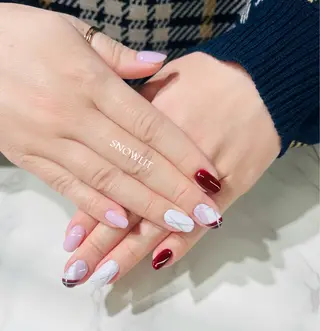 ネイル SNOW LITのネイルデザイン