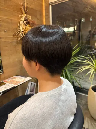 ショート 工藤 璃乃 /ぱつっとボブのヘアスタイル