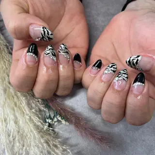 ネイル 次田 春花のネイルデザイン