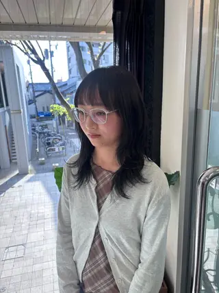 ミディアム 竹田 佳奈のヘアスタイル