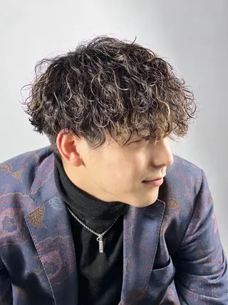 セミロング パーマ メンズ 櫻井 亮汰のヘアスタイル