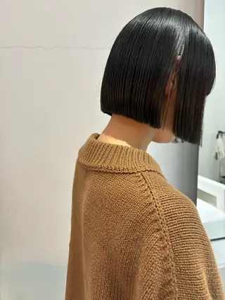 ミディアム 杉水 葉月のヘアスタイル