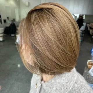 カラー 町田 里奈のヘアスタイル