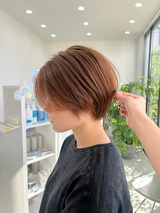 ショート カラー suehiro yunaのヘアスタイル