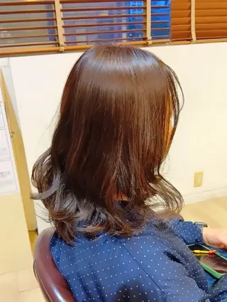 カラー セミロング 小林暢🌟Orque 髪質改善サロン🌙のヘアスタイル