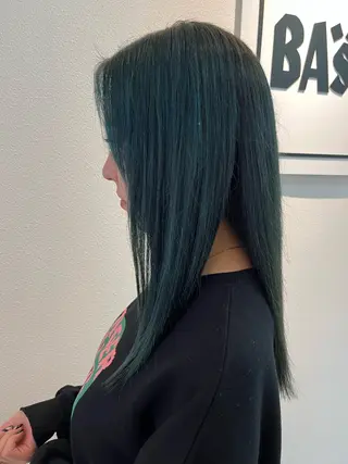 セミロング カラー 🔆艶髪トレンドヘア YUZU🪸のヘアスタイル