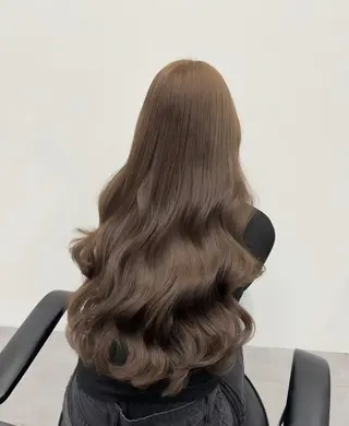 ロング カラー 川元 春奈のヘアスタイル