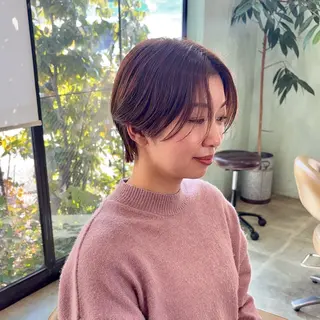 ショート カラー 佐藤 優里のヘアスタイル