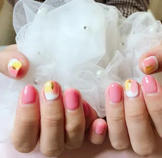 ネイル マジック ミラーのネイルデザイン