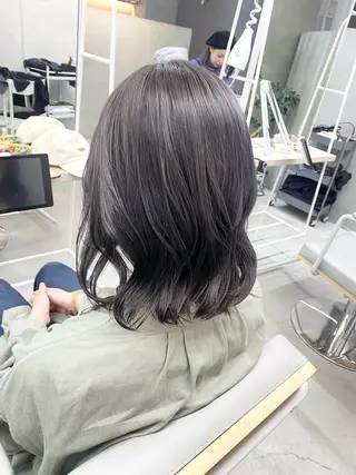 ミディアム カラー 前橋 姫奈のヘアスタイル