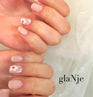 ショート glaNje部谷 (オーナー)のネイルデザイン