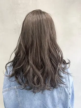 セミロング カラー ヘアアレンジ ミニボブ/ブリーチ 🌈MISATOのヘアスタイル