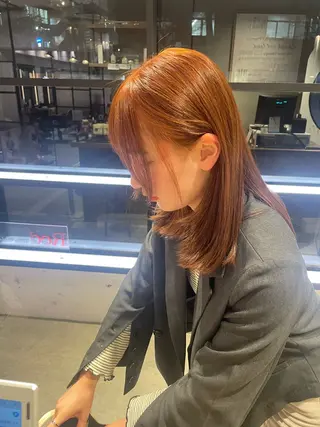 セミロング カラー 暖色カラー🤎Red Neo meiのヘアスタイル