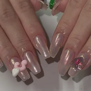 ネイル Sarina ⋆⭒˚ mavieのネイルデザイン