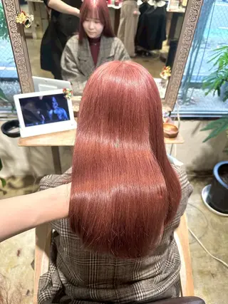 ロング カラー 谷岡 沙也佳のヘアスタイル