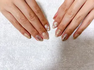 ネイル mogunail &blowのネイルデザイン