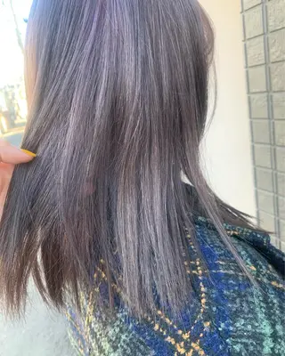 セミロング カラー hub hair レイヤー/透明感のヘアスタイル