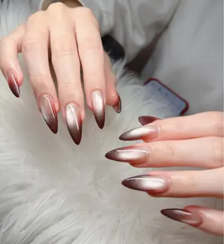 ネイル Lee Nailsのネイルデザイン