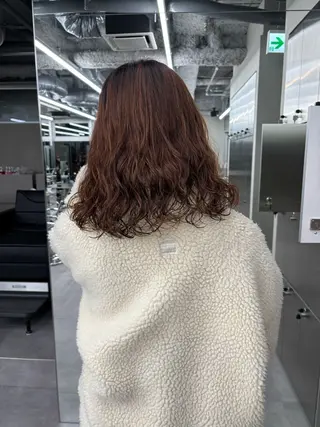 ミディアム 佐藤 莉子のヘアスタイル