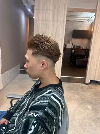 カラー メンズ 豊岡 藍斗のヘアスタイル