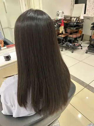 ロング 谷口 晴南のヘアスタイル